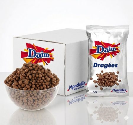 Miseczka i opakowanie czekoladowych draży Daim, widok produktu